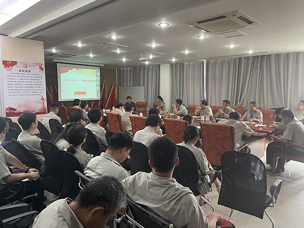 承德蘇墾銀河黨委開展“學(xué)習(xí)習(xí)近平總書記‘七一’重要講話精神，推進(jìn)黨史學(xué)習(xí)教育”專題黨課(圖3)